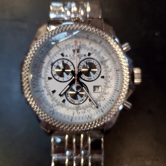 Akribos XXIV AK517 WT watch
